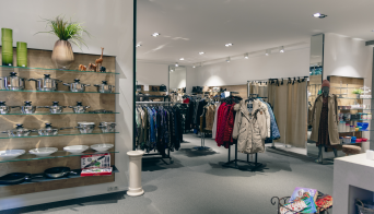 Blick in den Secondhand-Shop Kempten