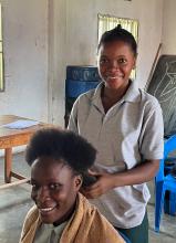 Friseurausbildung bei HOSFA, Uganda